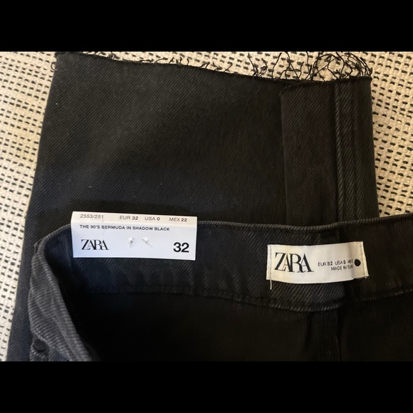 ZARA ZW PREMIUM THE ‘90S BERMUDA SHORTS - Picture 12 of 15